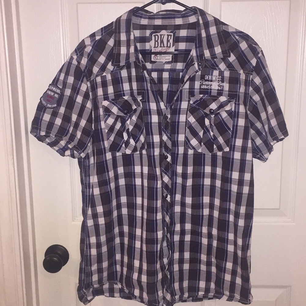 BKE Vintage XL button down short sleeve shirt
